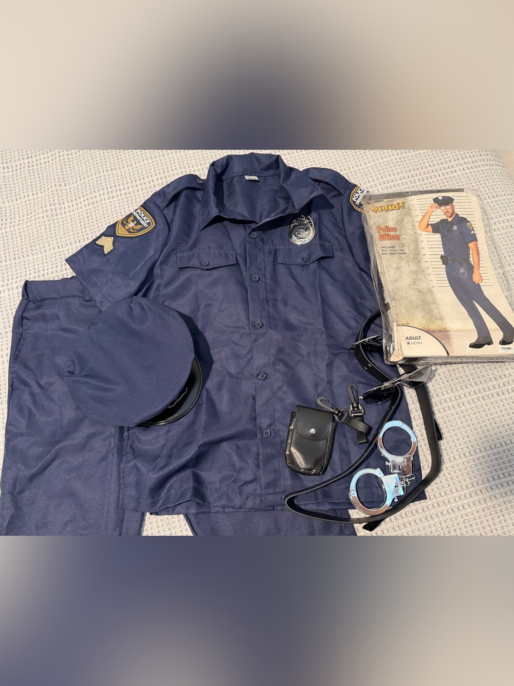 Men's Police costume and Accessories, size Medium
